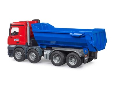 Bruder MB Arocs kiper kamion halfpipe