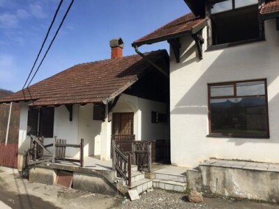 Prodajem ili menjam stambene-poslovno objekte, 11 ari