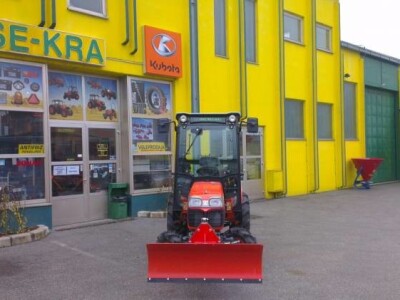 Kompaktni traktor Kubota B3030 Demo