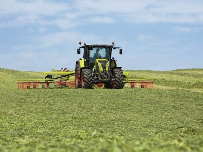 NOVI CLAAS ARION 630 CIS