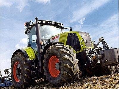 TRAKTOR CLAAS AXION 800/900