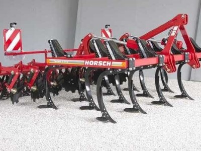 Gruber HORSCH Terrano FX