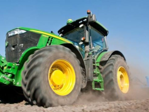 John Deere 7 serija traktora