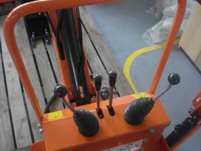 Priključak za kopanje BH 8600