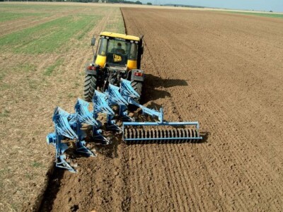 Lemken Variopal plug sa hidrauličnim podešavanjem radnog zahvata