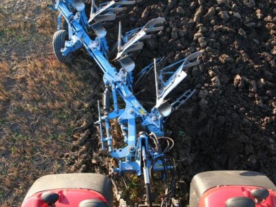 Lemken Variopal plug sa hidrauličnim podešavanjem radnog zahvata