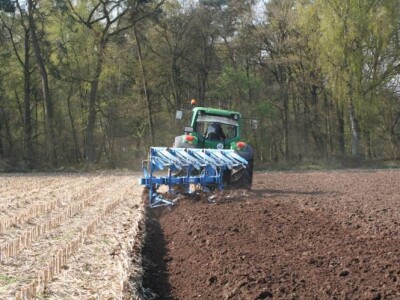 Lemken Variopal plug sa hidrauličnim podešavanjem radnog zahvata