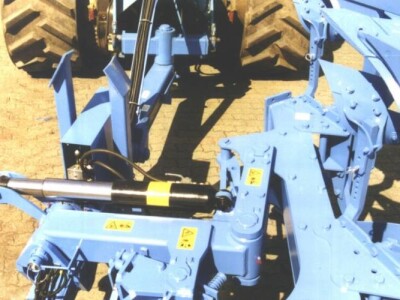 Lemken plunošeni plug okretač VariTitan