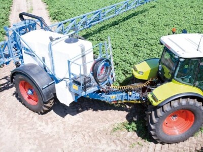 Lemken Albatros vučena prskalica