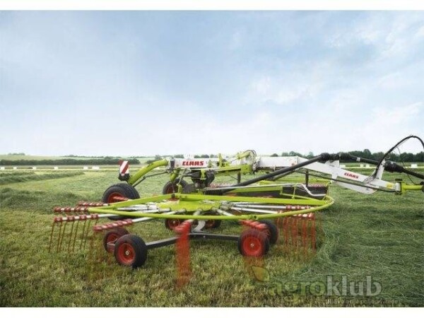 Vučeni sakupljač sjena i slame CLAAS Liner 2600