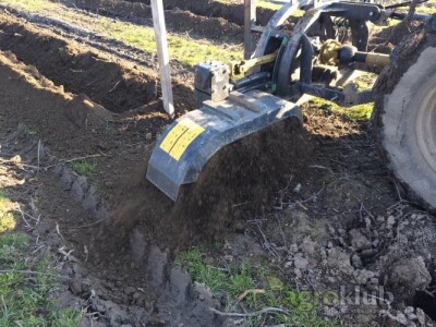 Stroj za sadnju i krčenje voćnjaka - iznajmljivanje
