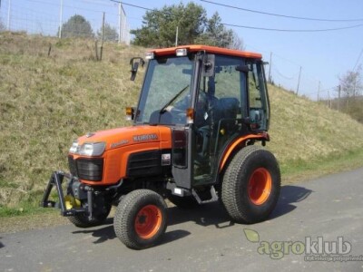 Traktor Kubota B1830