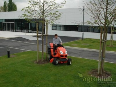 Kubota kosilica GR2120
