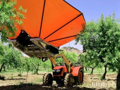 Traktor Kubota M9540