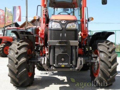Traktor Kubota M6040