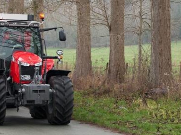 Massey Ferguson 6613, Dyna 6, Essential