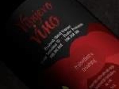 Desertno voćno vino višnja