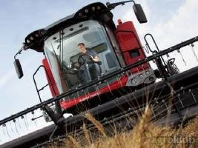 Kombajn Massey Ferguson Beta MF 7370