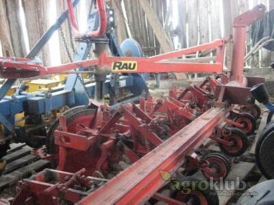 Kompletna linija za šečernu repu kombajn Barigelli, sijačica Klein Unicorn 3 i kultivator Rau