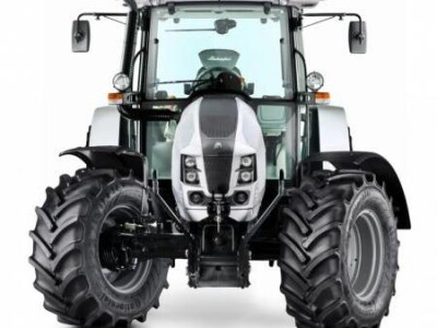 Traktor Lamborghini STRIKE 115.4 T4i DT HD