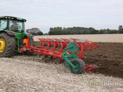 Plug Kverneland EG-LB