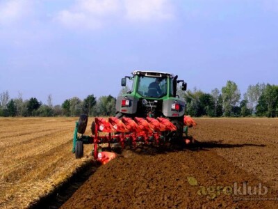 Plug Kverneland EG-LB