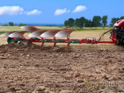 Plug Kverneland PB- RB