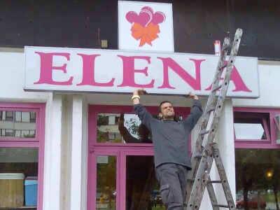 I Vaša reklama može svijetliti ? – 0-24h privucite poglede i noću i danju!