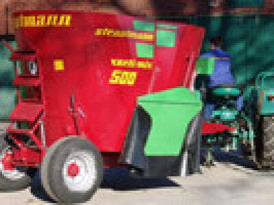 Priključna mehanizacija - prikolice Strautman