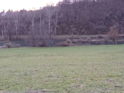 Zemljište 18ha - poljoprivredno i građevisko, super povoljno