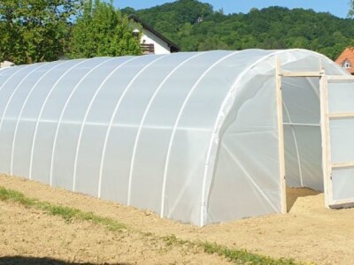 PLASTENIK 3,8X2,1X6,00 met