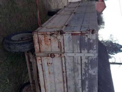 Traktorska prikolica 400×198cm