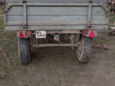 Traktorska prikolica 400×198cm