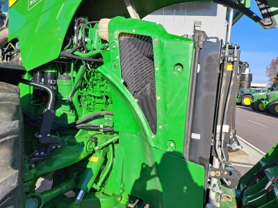John Deere 8295R