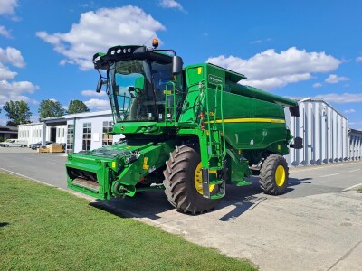 John Deere W650