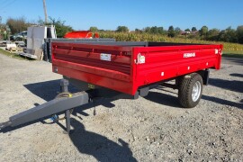 Traktorska prikolica. Kiper prikolice