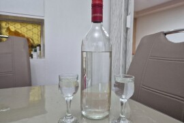 Domaća rakija od kruške