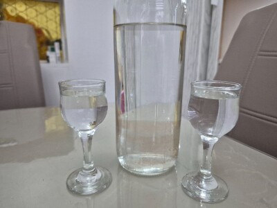 Domaća rakija od kruške