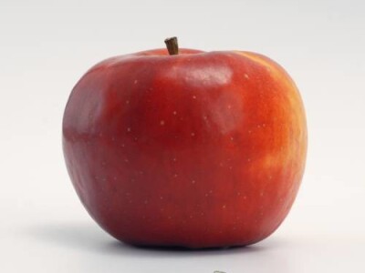 Red Topaz sorta jabuke