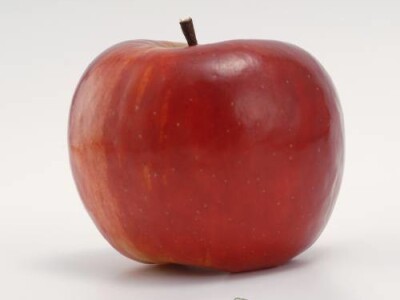Red Topaz sorta jabuke