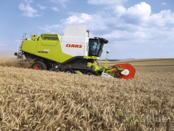 Kombajn CLAAS LEXION 750
