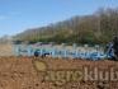 Lemken polunošeni plug Diamant 11 i 12