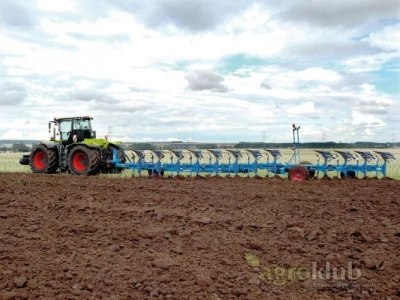 Lemken plunošeni plug okretač VariTitan