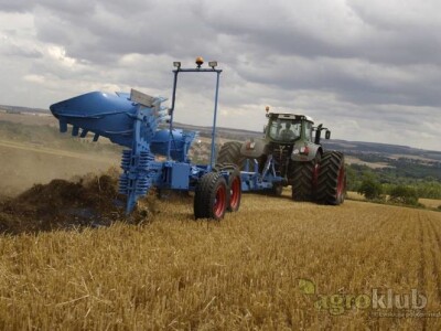 Lemken polunošeni plug okretač EuroTitan