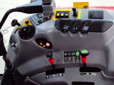 Traktor Steyr novi model -full oprema