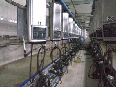 Prodaje se 2x12 Delaval izmuziste