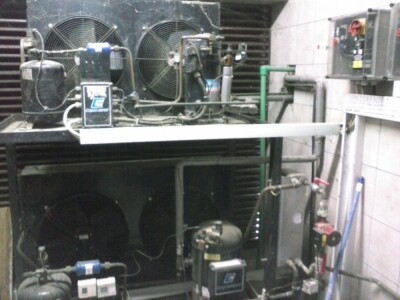 Prodaje se 2x12 Delaval izmuziste