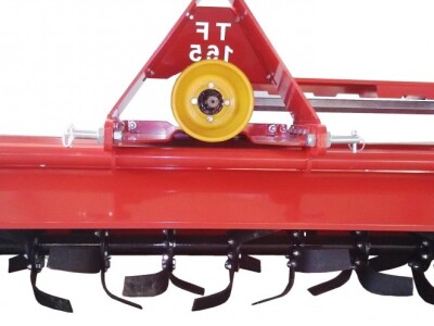 Traktorska rotaciona freza