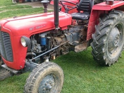 Traktor IMT 533