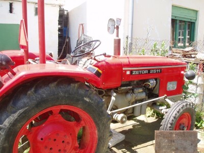 Traktor ZETOR 2511